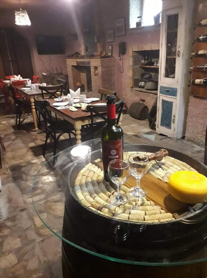 Omsi House Otel Telavi Dış mekan fotoğraf
