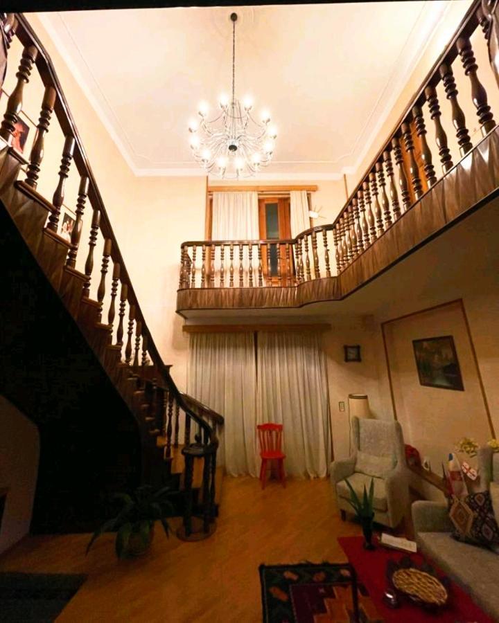 Omsi House Otel Telavi Dış mekan fotoğraf