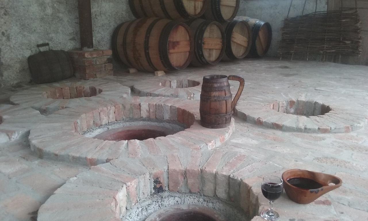 Omsi House Otel Telavi Dış mekan fotoğraf