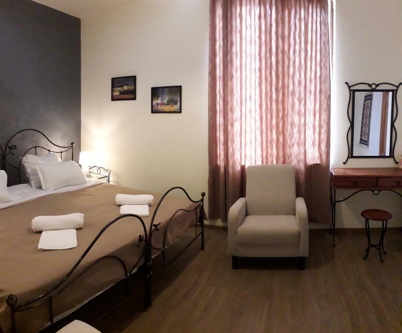 Omsi House Otel Telavi Dış mekan fotoğraf