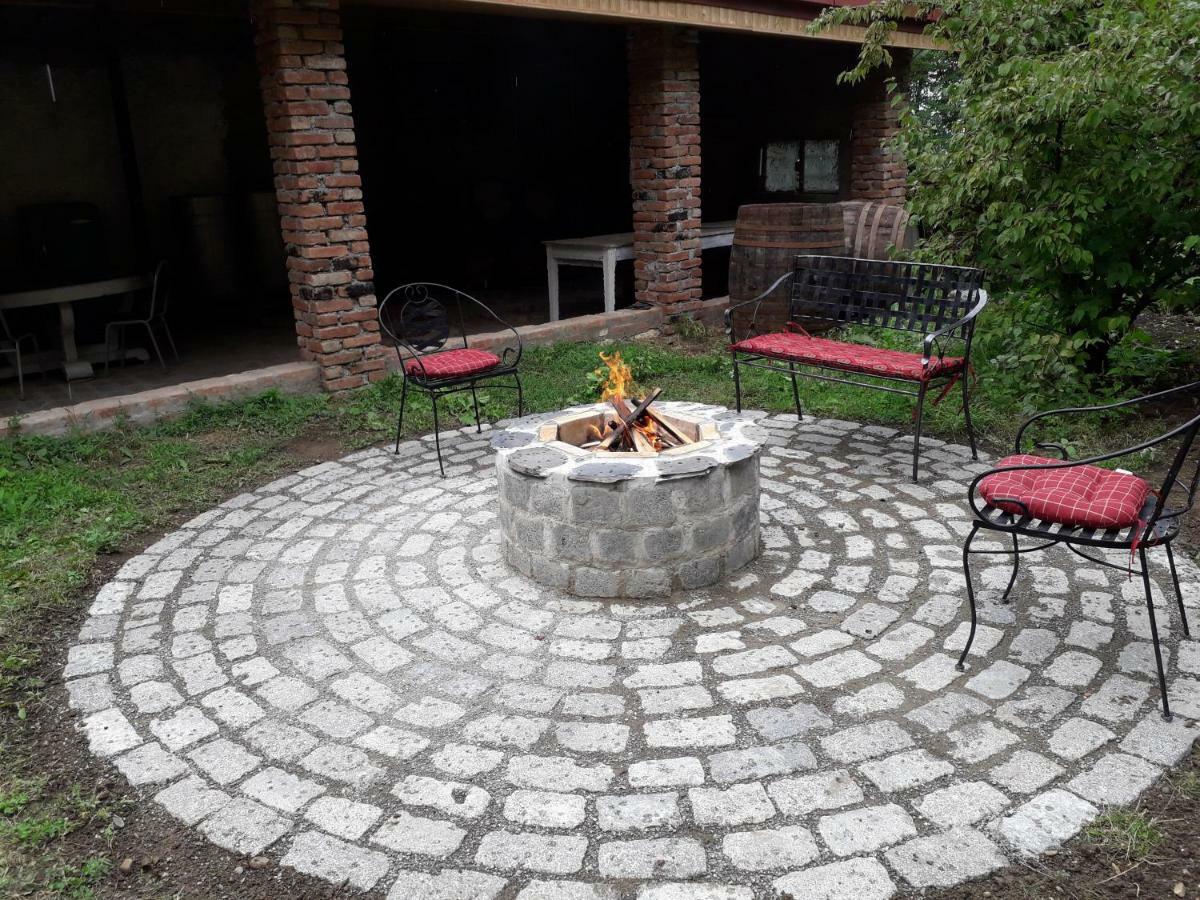Omsi House Otel Telavi Dış mekan fotoğraf